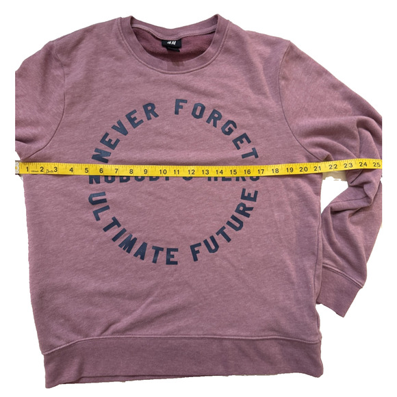 H&M Sweatshirt Women Medium Purple Crewneck Graphic Slogan Never Forget Oversize - Picture 5 of 6